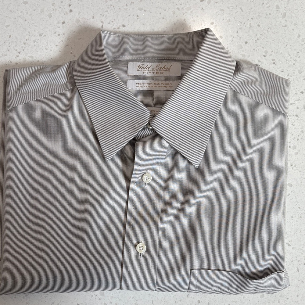 Roundtree & Yorke Gray Button Down Dress Shirt Size 16.5 / 33